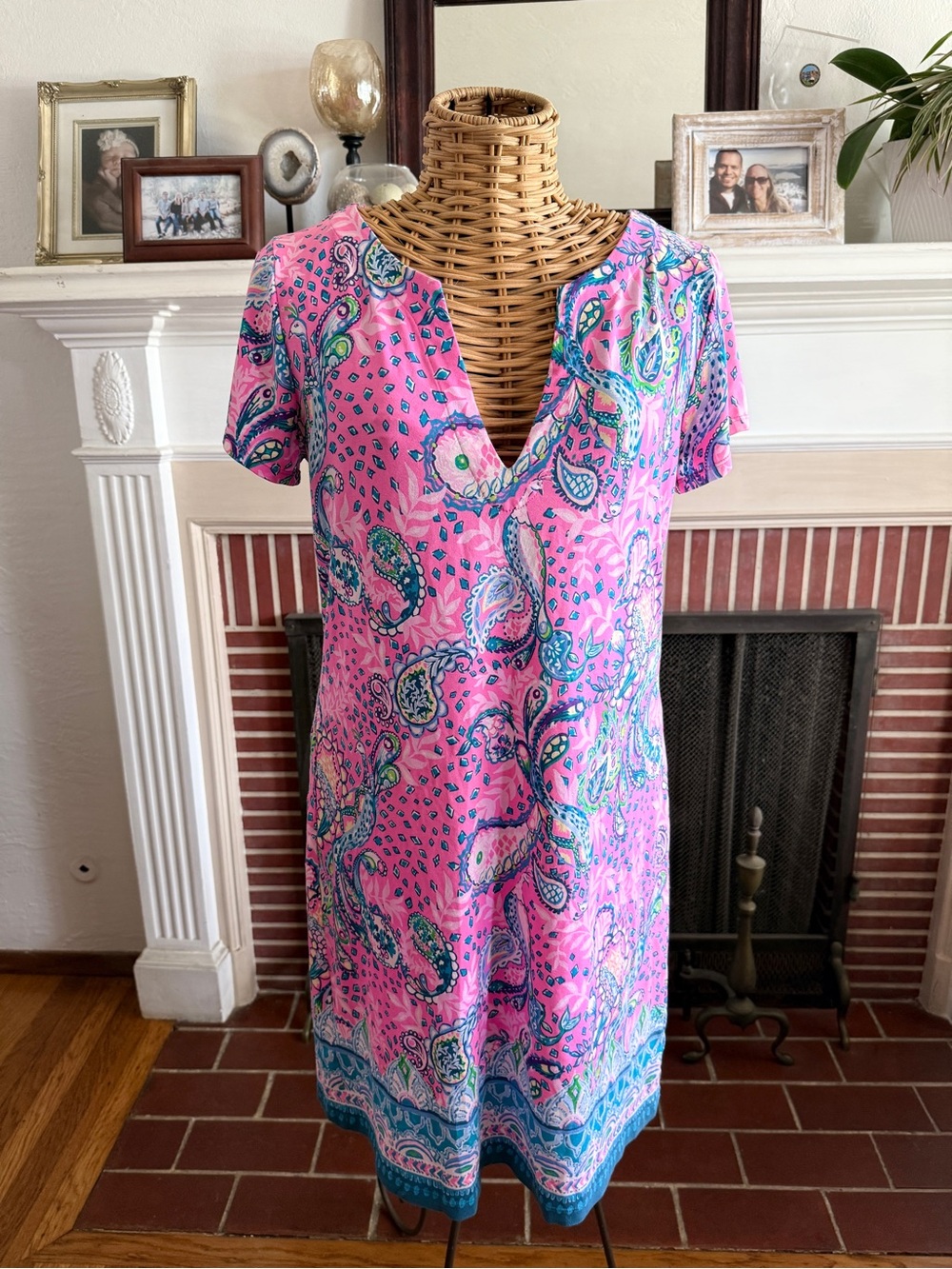 Lilly Pulitzer paisley Resortwear vneck dress Large